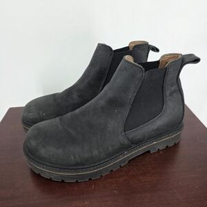 Black Chelsea Boots